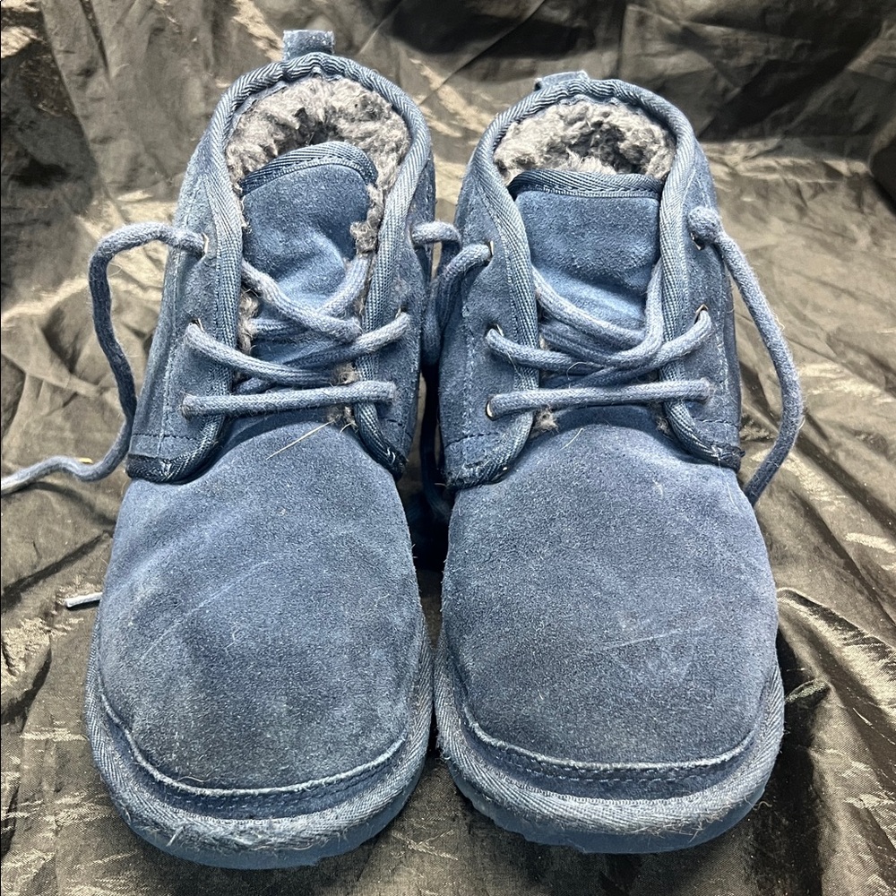 Boys UGGs Blue Suede Ankle Boots sz 3 - Picture 3 of 10